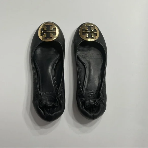 Tory Burch Flats Black with Gold Emblem - Picture 2 of 14